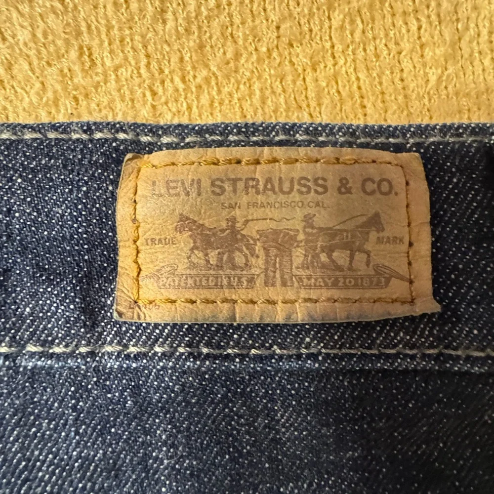Levi's 512 Women's Classic Blue Wide Leg Jeans - Picture 8 of 9